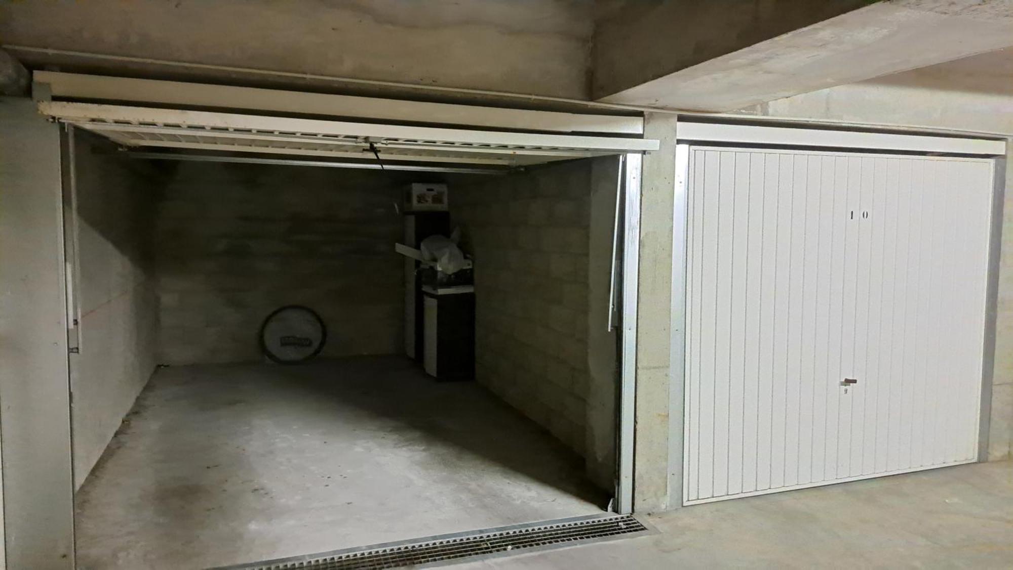 Appartement Cosy 3 Pieces Avec Garage Privatif Saint-Priest  Bagian luar foto